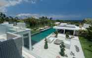 Swimming Pool 5 Villa Ombak Putih 