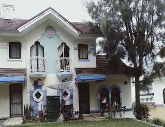 Bangunan 2 Villa Kota Bunga Vinca