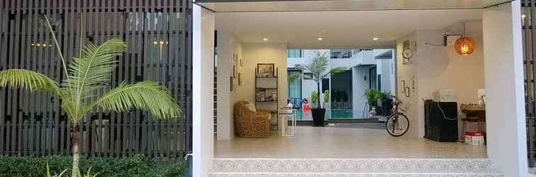 Lobi Good Day Phuket Boutique Bed & Breakfast