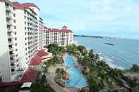 Bangunan Glory Beach Resort