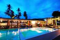 Lobi The Living Pool Villas