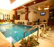 Swimming Pool 3 Amarina Residence