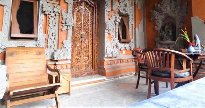 Lobby Hibiscus Cottages