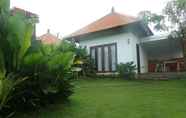 Bangunan 4 Green Bowl Bali Homestay