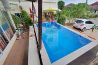 Swimming Pool Green Home Resort