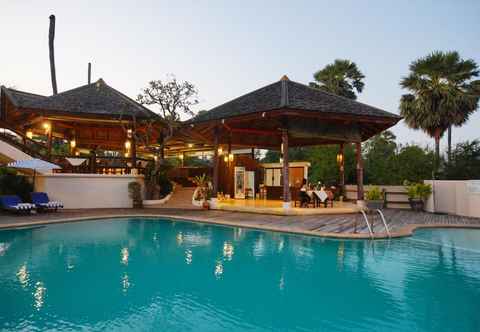 Swimming Pool Tanaosri Resort Pranburi