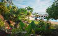 Kolam Renang 7 Cinnamon Beach Villas