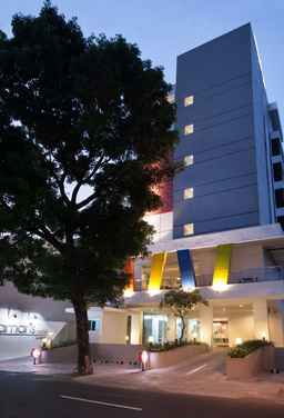 Amaris Hotel Sriwedari, Rp 437.982