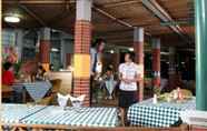 ร้านอาหาร 2 Kharisma Labuan Beach & Resort 