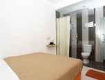 BEDROOM 1 Hotel Taman Connaught
