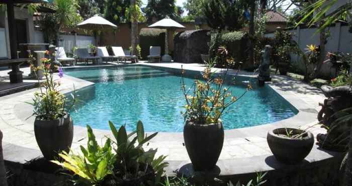 Swimming Pool Villas Oasis Sanur