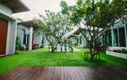 ภายนอกอาคาร 5 T-Raya Resort Pranburi