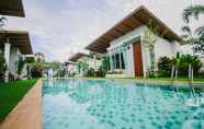 Swimming Pool 3 T-Raya Resort Pranburi