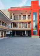 EXTERIOR_BUILDING Hotel Ratna Tuban