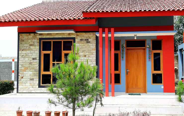Villa Rasberry Garden Lembang - Villa Biru 3 Kamar Villa Biru 3 Kamar