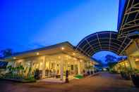 ภายนอกอาคาร Cengkareng Transit Hotel