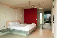 Kamar Tidur Red Z The Ocean