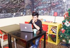 Common Space 4 The Hive Singapore Hostel