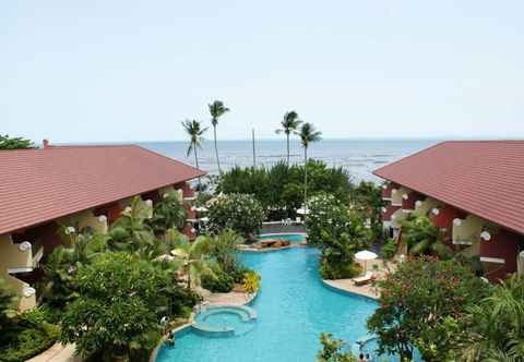 Swimming Pool Bella Villa Cabana