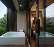 In-room Bathroom 4 Silavadee Pool Spa Resort