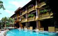 Kolam Renang 6 Deva Beach Resort