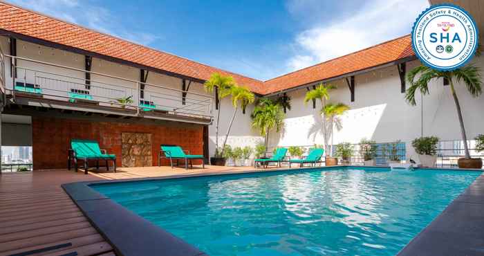 Kolam Renang Pinnacle Lumpinee Park Hotel (SHA +)