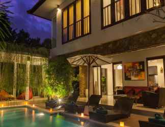 Exterior 2 Villa C31 Seminyak