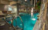 Swimming Pool 6 Thapae Loft (SHA Certified)