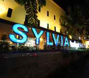 Bangunan 5 Sylvia Hotel Budget
