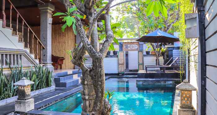 Swimming Pool Villa Happy Jimbaran