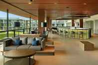 Bar, Kafe, dan Lounge Royal Tulip Gunung Geulis Resort and Golf