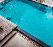 Swimming Pool 2 Vana Varin Resort Hua Hin