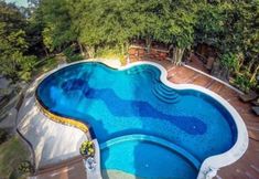 สระว่ายน้ำ 4 Vana Varin Resort Hua Hin