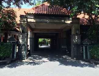 Exterior 2 Sapta Nawa Budget Hotel