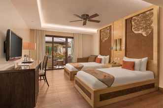 Bilik Tidur 4 Crimson Resort and Spa Mactan