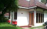 ภายนอกอาคาร 3 Villa Kota Bunga Melati