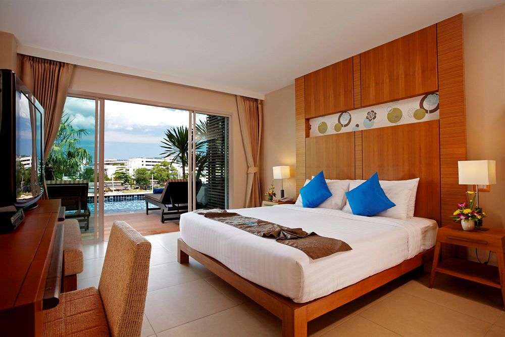 Andakira Hotel - Khách sạn ở Phuket