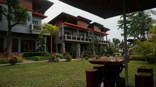 Lanta Intanin Resort, Rp 579.876