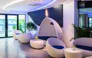 ล็อบบี้ 2 Blue Boat Design Hotel