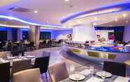 Restaurant 4 Blue Boat Design Hotel
