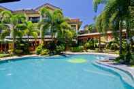 ภายนอกอาคาร Boracay Tropics Resort Hotel