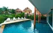 Swimming Pool 2 Aonang Regent Hotel