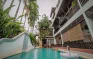 Hồ bơi 5 Baan Huenphen Boutique Hotel