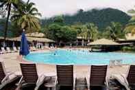 Kolam Renang Damai Beach Resort