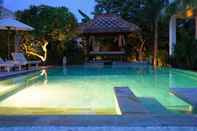 Kolam Renang Mayo Resort