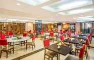 Quầy bar, cafe và phòng lounge 5 Swiss-Belhotel Manokwari		