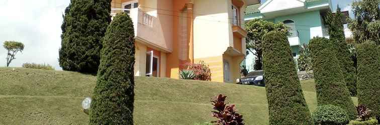 Exterior Villa Puncak Trawas Family