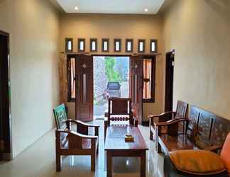 Lobby 2 Homestay Tengger Asri 2 Gunung Bromo