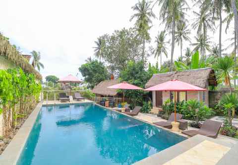 Swimming Pool Senggigi Cottages Lombok