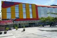 ภายนอกอาคาร Trenz Hotel Pekanbaru